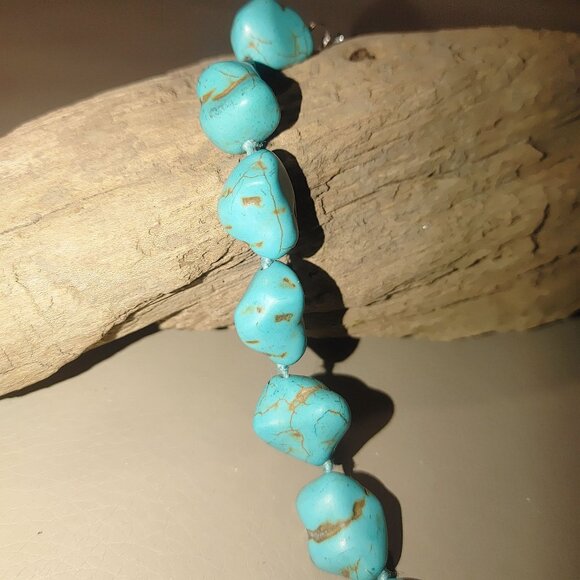 Turquoise Color Stone Nugget Bead Necklace Adjustable Chain - Picture 5 of 8